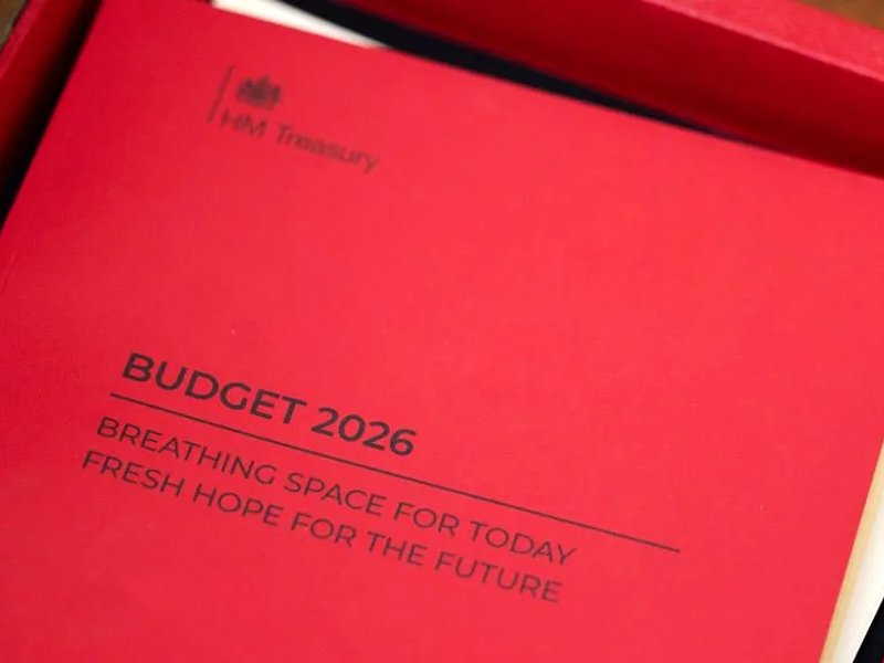 UK Budget Restores Two-Year Graduate Visa for Graduates of "High-Compliance" Universities: What Indian Students Should Know